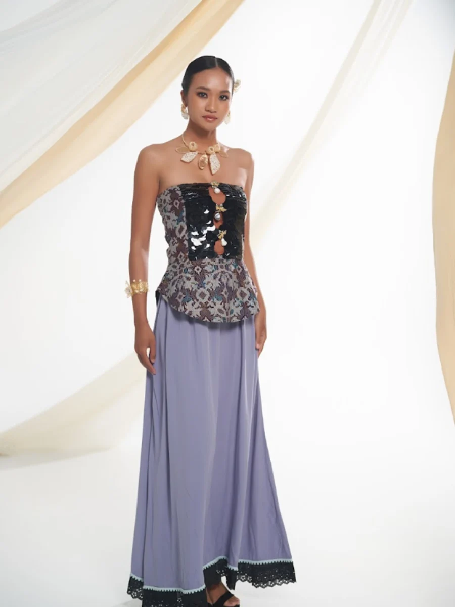 Handmade bustier and lavender fluid skirt - Casa Annie Bali our works image 3