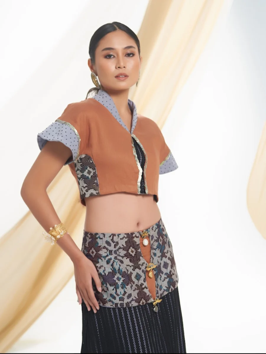 Ethnic two-piece set - Casa Annie Bali our works image 3